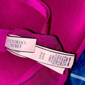 Victoria secret 💐pushup 💐bra size 38c